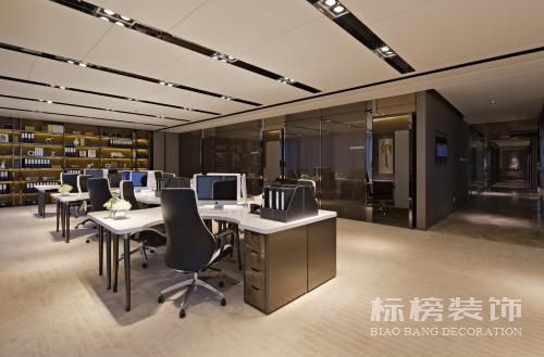 哈密瓜视频再次带你了解办公室装修如何使用地板