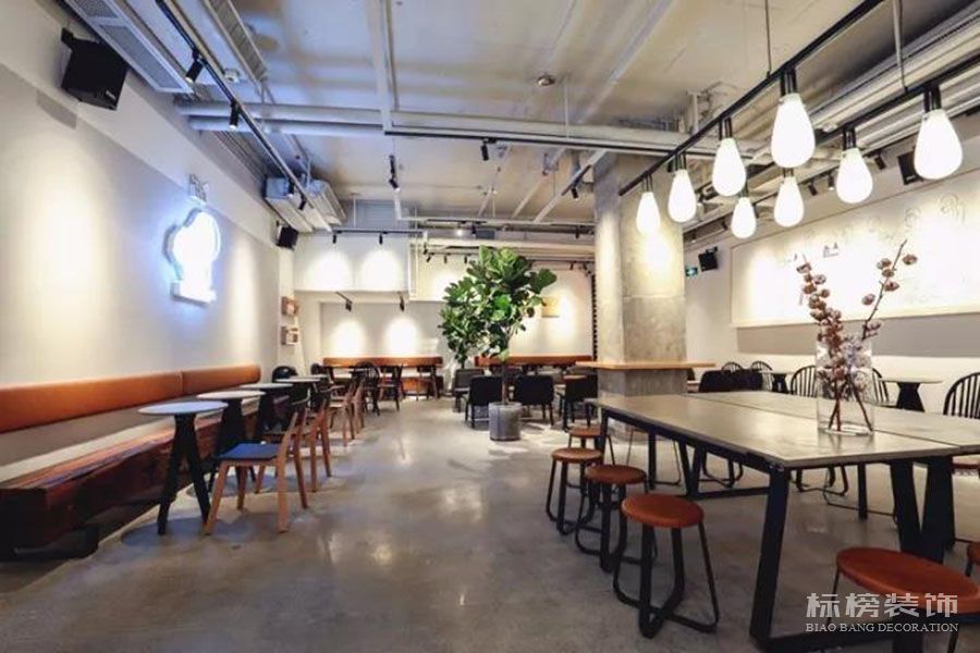 如何打造一个网红深圳店铺，怎么吸引年轻人消费